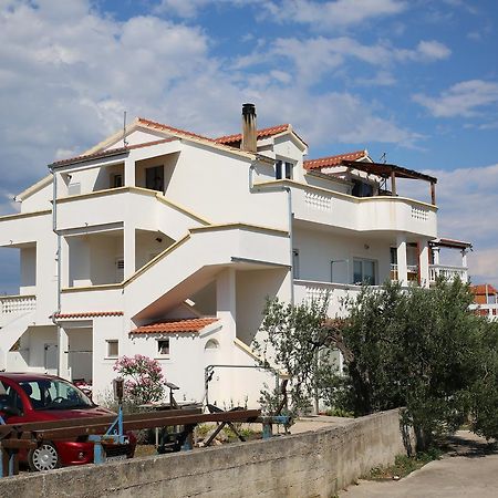 Apartment Lambasa Vodice Esterno foto