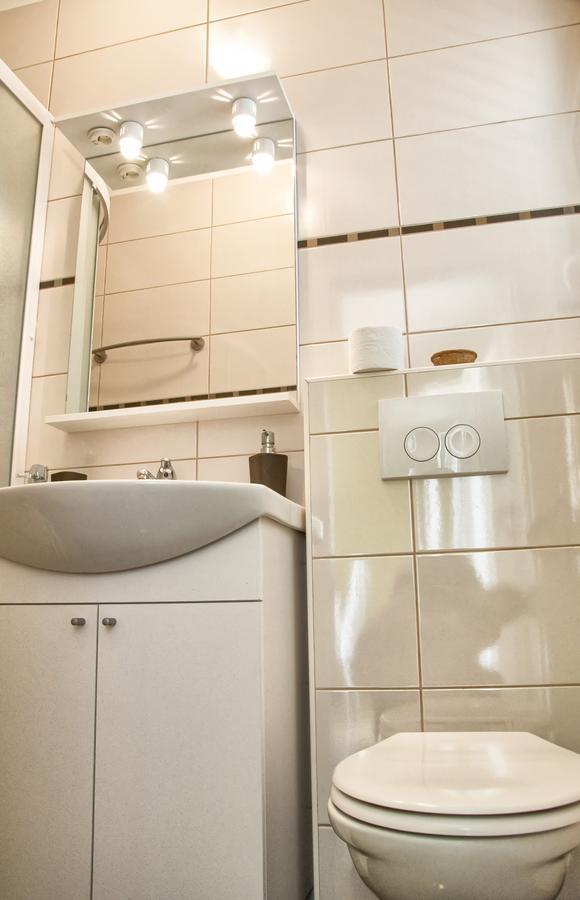 Apartment Lambasa Vodice Esterno foto